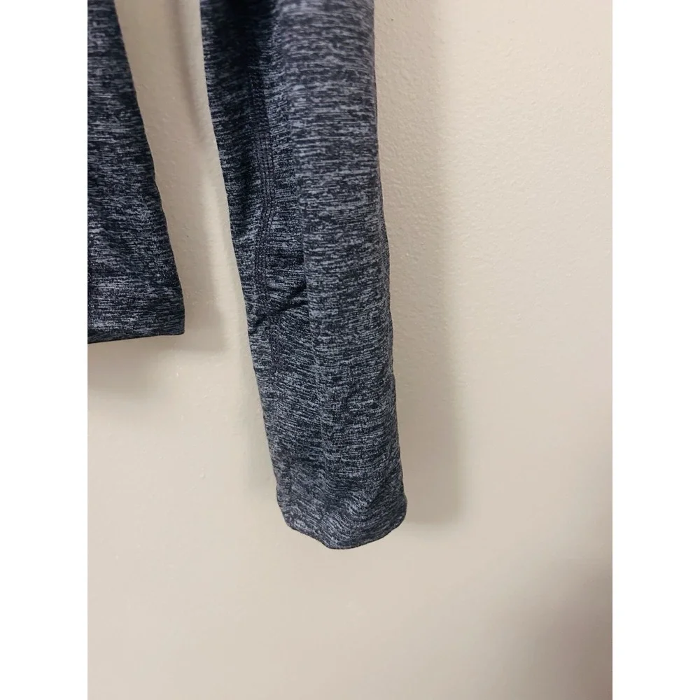 Nike Running Pullover Women S Gray Dri-Fit 1/4 Zip‎ Long Sleeve Athletic Top